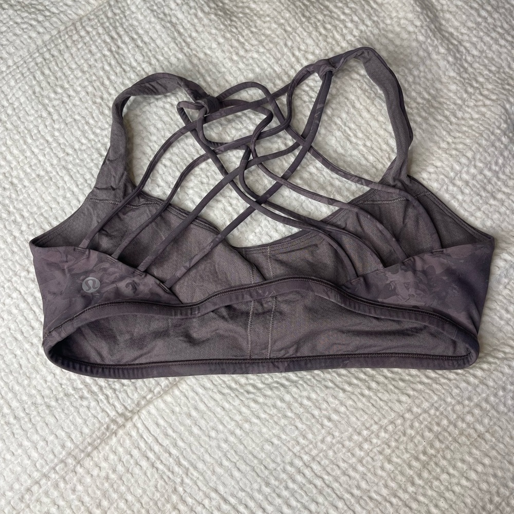 lululemon sports bra (crossback)